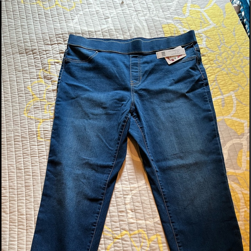 The pioneer woman capris